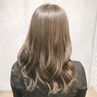 【4月限定クーポン】カット+カラー+ベーストリートメント