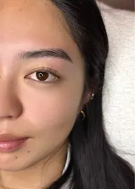 【当日限定メニュー🔥】ハリウッドブロウリフト+wax脱毛✨眉毛トリートメント、仕上げメイク付※2回目以降¥8800