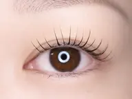 LEDエクステ100本お付けさせていただきます。技術向上の為のモデル料金となっております（オフ込み）