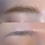 【アイブロウWAX】