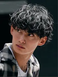 骨格矯正カット🔥➕ツイストスパイラルパーマ➕トリートメント(メンズ限定)