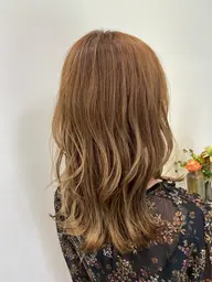 《春カラーいかがですか🌸》カット✂️＋ダブルカラー✨＋高保湿トリートメント！