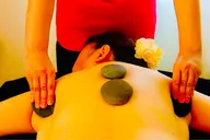 🌷ご褒美メンテナンス🌷全身ホットストーン、強圧リンパセラピー（60分）