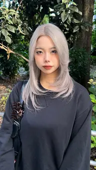 🎟️今だけ限定価格🎟️ブリーチ➕艶カラー➕トリートメント🩷✨