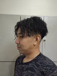 骨格矯正カット💇‍♂️+パーマ🌪️+クイックスパ💆