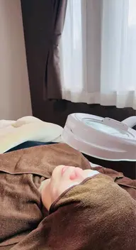 【4月末まで限定】黒ずみ・詰まり・開き毛穴を根本ケアしファンデいらずの素肌へ導く毛穴エステ!