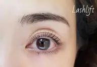 4月限定価格！💐上下まつげパーマ💐小顔効果！2stepトリートメント/処理剤/アイシャンプー/コーティング付