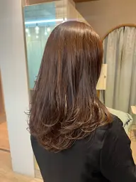 🌰ミディアムカット＋超音波トリートメント  🌰ミディアムレイヤー くびれヘア 外ハネが好きな人必見