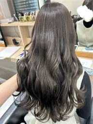 カット + イルミナカラー+ 【ご新規様限定TOKIOトリートメント¥0】🥣🫧