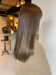 ご新規様限定😎♥️カット＋カラー＋2stepトリートメント✨土日＋1100