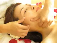 ★ミニモ限定クーポン★【徹底リフトアップ】小顔&華奢デコルテコース45分