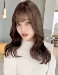 ・平日限定《初回来店～３回目まで可能》艶カラー