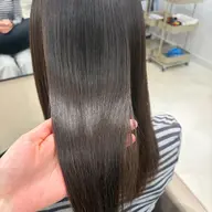 【全体的なうねりが気になる方へ】☔️縮毛矯正 ➕ 4STEP トリートメント✨