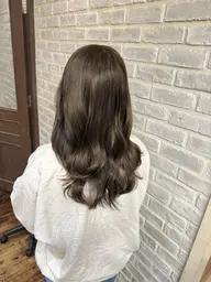 本日限定💞韓国風透明感の艶カラー+カット無料+1ステップトリートメント