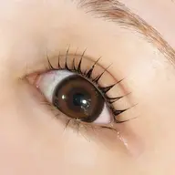 【パリジェンヌラッシュリフト(上)】🌟根元から80度立ち上げ💎(保湿トリートメント付き)パリジェンヌ¥5480🩵