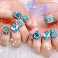 【ジェル】当店のパーツ全部付け放題コース🦋デザイン画像持ち込みOK🙆‍♀️💗　※指名料¥880掛かります