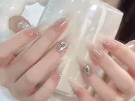 [ジェル]チップ長さ出し10本＋6本アート・パーツ・ストーンつけ放題