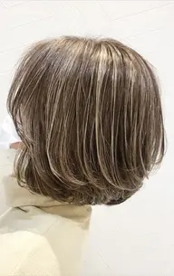 👩カット+白髪ぼかしハイライト+トリートメント