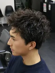 💫ミニモ限定価格💫　　　　　　　　　　　　　　　　　　　カット＋短髪パーマ🌀