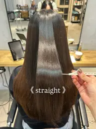 【ミニモ限定メニュー】うる艶縮毛矯正+カット＋4step treatment