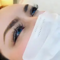 ⭐️ ボリュームラッシュ【オフ無料♪】80束¥3980（3D.5D) (Y型)(四葉)リピーター+¥1000