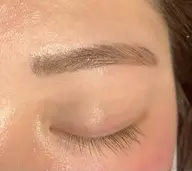 ブロウラミネーション(毛流れ矯正)+アイブロウデザイニング(眉毛wax)¥6600→¥5500