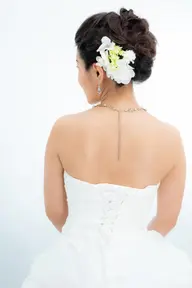 1dayブライダル💒ドレス姿に自信が持てる✨限定ハンドケア付✋背中トリートメント+フェイシャル+ヘッドスパ