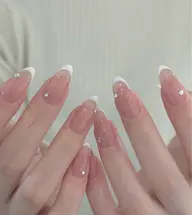 フレンチネイル💅🏻❤️
