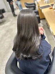 《オススメ》⭐️minimo限定価格⭐️カット＋イルミナカラー＋オージュアトリートメント