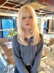 🌟4月限定クーポン🌟 カット➕ブリーチありダブルカラー ➕1stepトリートメント