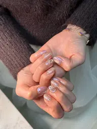 シンプルコース（2、3個パーツ）（アートは2本まで）パーツ追加も可能です💓