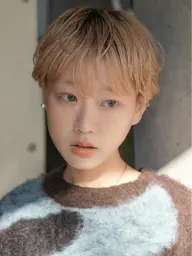 【📣新学期・新生活応援📣】似合わせショートヘア／ボブ+最高級ケアブリーチ+透明感カラー+うる艶トリートメント