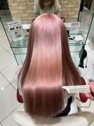 ❣️ケアブリーチ使用❣️ハイブリーチ＋透明感カラー＋超音波トリートメント🍀