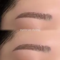 アイブロウスタイリング【WAX+間引き+メイク】