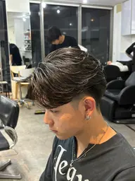fifthスタイリストカット➕フェザーパーマ➕トリートメント