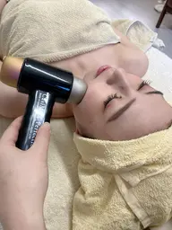 【ミニモ限定】キャビフェイシャル/お顔引き締め効果抜群♪