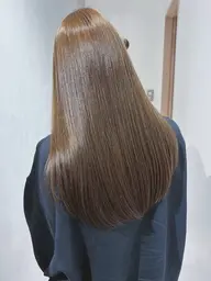 口コミ投稿＆仕上がり撮影のご協力限定❗️極上のナチュラル縮毛矯正＆似合わせカット💇🏻