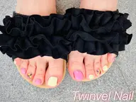 ジェルネイルデザインアート（オフ、ケア込み）