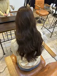 【人気NO.1☝🏻🎀】透明感抜群外国人カラー🧊＋顔周りカット✁︎＋トリートメント