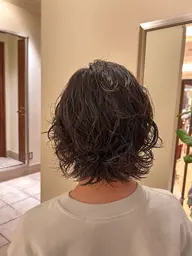 スタイリストによるカット➕パーマ✨(16日土曜日限定‼️トリートメントサービス👩🦳)