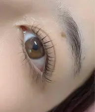 🌈🌈キャンペーン中、花粉の季節におすすめ🌹まつげパーマデザイン3️⃣、毛先を上がりタイプ、2️⃣回以降3300円