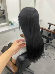 【口コミ書いて頂ける方限定】ナチュラルカラーに➕トリートメント【黒染め　茶色】3900