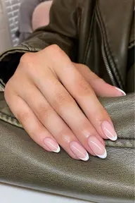 フレンチネイル