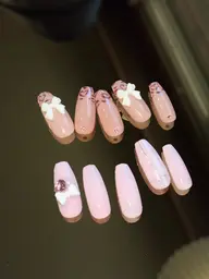 当日限定🎀 〈オフあり〉パラジェル🪽 定額デザインコース✩.⋆