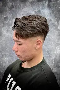 【メンズ限定】カット＋フェザーパーマ　¥10,900