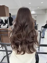 🩶 【期間限定】透明感イルミナカラー ➕ 4step 𝐀𝐮𝐣𝐮𝐚トリートメント(最終受付19時）