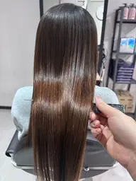 つるりんちょ。カット+髪質改善カラー+トリートメント