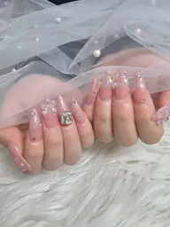 💗【韓国ネイル】チップ長さ出し10本＋持ち込みアート90分✨ちゅるん・ワンホンOK💅＊オフ無し/パーツ代別