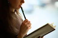 【ミニモ学割U24👩🏻‍🎓💖】アイブロウ◆美眉スタイリング（眉毛Wax＋毛量調整込）