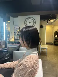 🦀土日限定🦀デザインカット+艶出しトリートメント